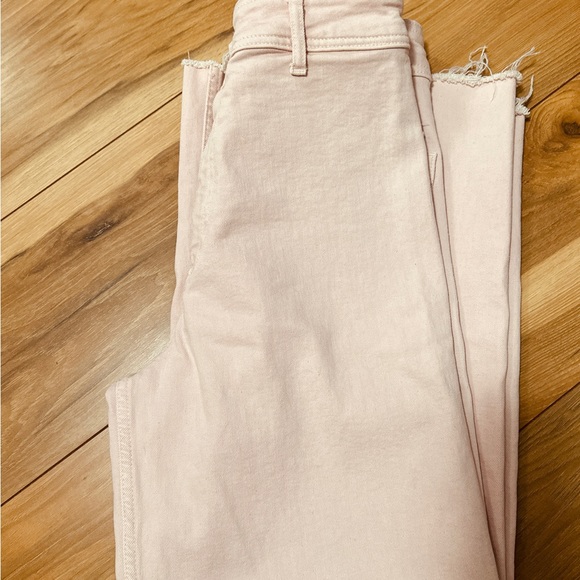 Not Available - Picture 4 of 8